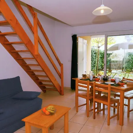 Apartment Beautiful With Garden In Ocean *